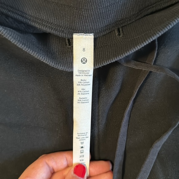 Sweats from lululemon - Picture 2 of 5